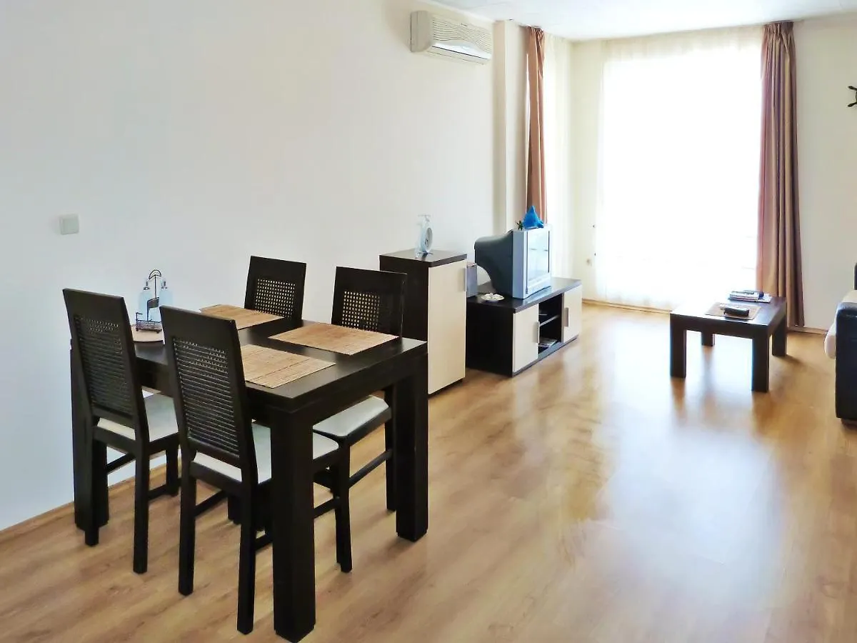 City View Apartment In Slantchev Briag 65 M² Pool 0*, Slantschew brjag Bulgarien